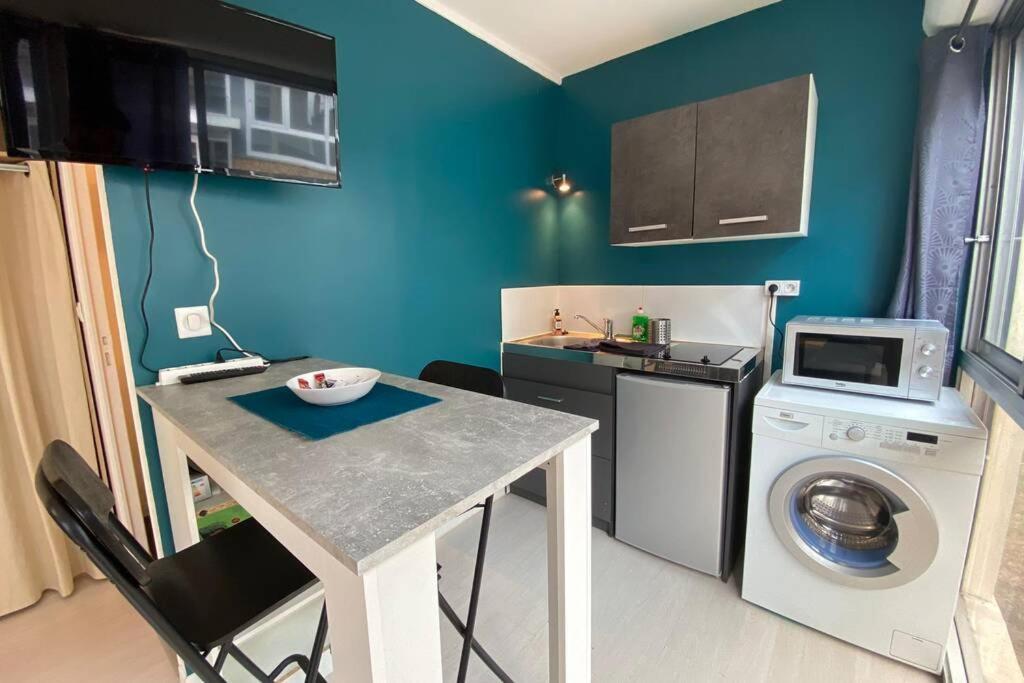 Studio & Parking Prive Centre Orleans Tram Au Pied Apartment Exterior foto