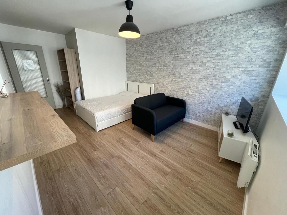 Studio & Parking Prive Centre Orleans Tram Au Pied Apartment Exterior foto